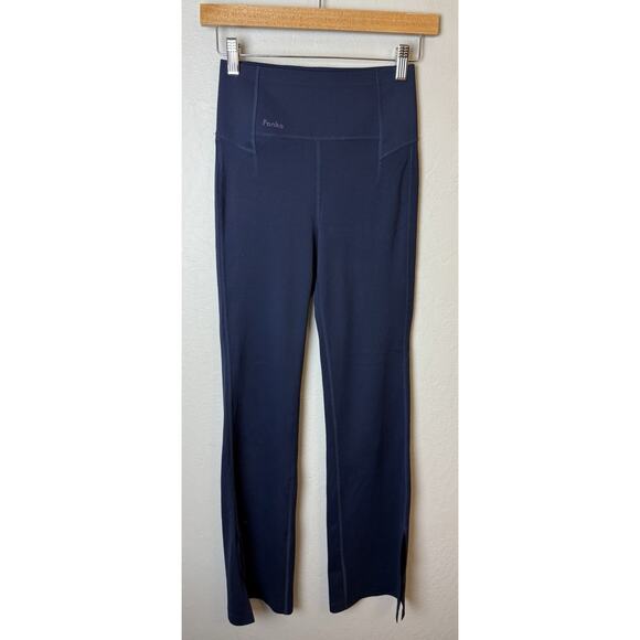 FANKA Body Sculpt Pocket Full Length High Rise Flare Leggings Size Small Navy - Picture 1 of 3